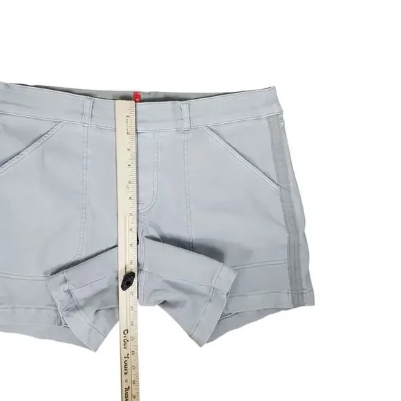 Spanx Stretch Twill Shorts Pull On 6" Womens XL Light Gray Side Stripe Casual - Picture 9 of 10